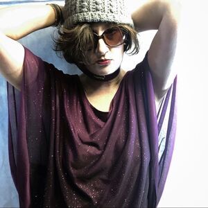 Shimmering Sheer Top w/ Lining Sz M